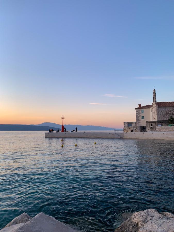Villa Alara - Charming Villa With Heated Swimming Pool Milohnici Εξωτερικό φωτογραφία