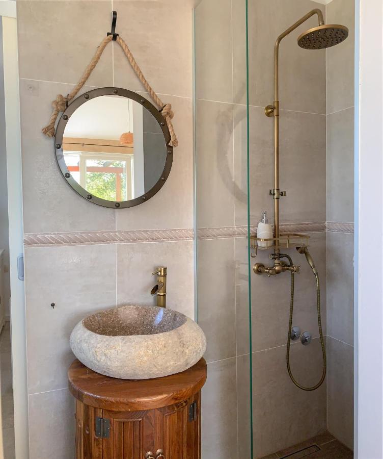 Villa Alara - Charming Villa With Heated Swimming Pool Milohnici Εξωτερικό φωτογραφία